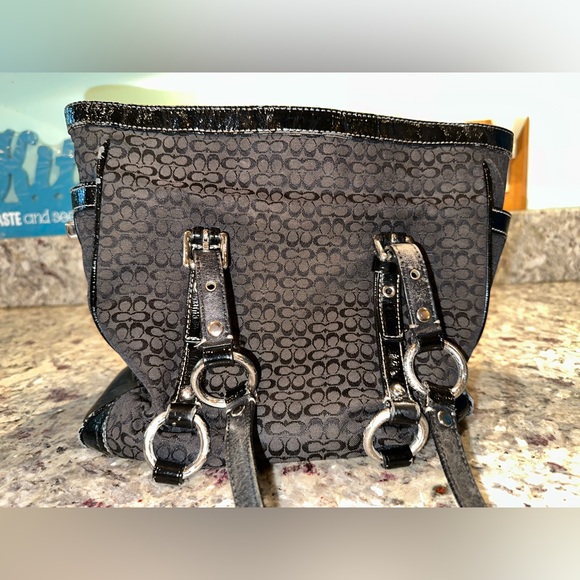 Coach Purse Shoulder Bag - Picture 12 of 16